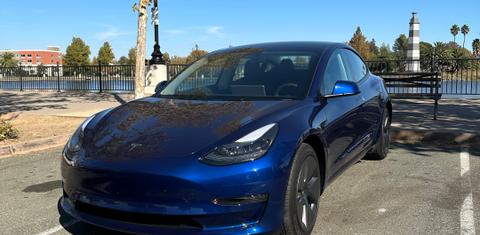 Tesla Model 3 2022