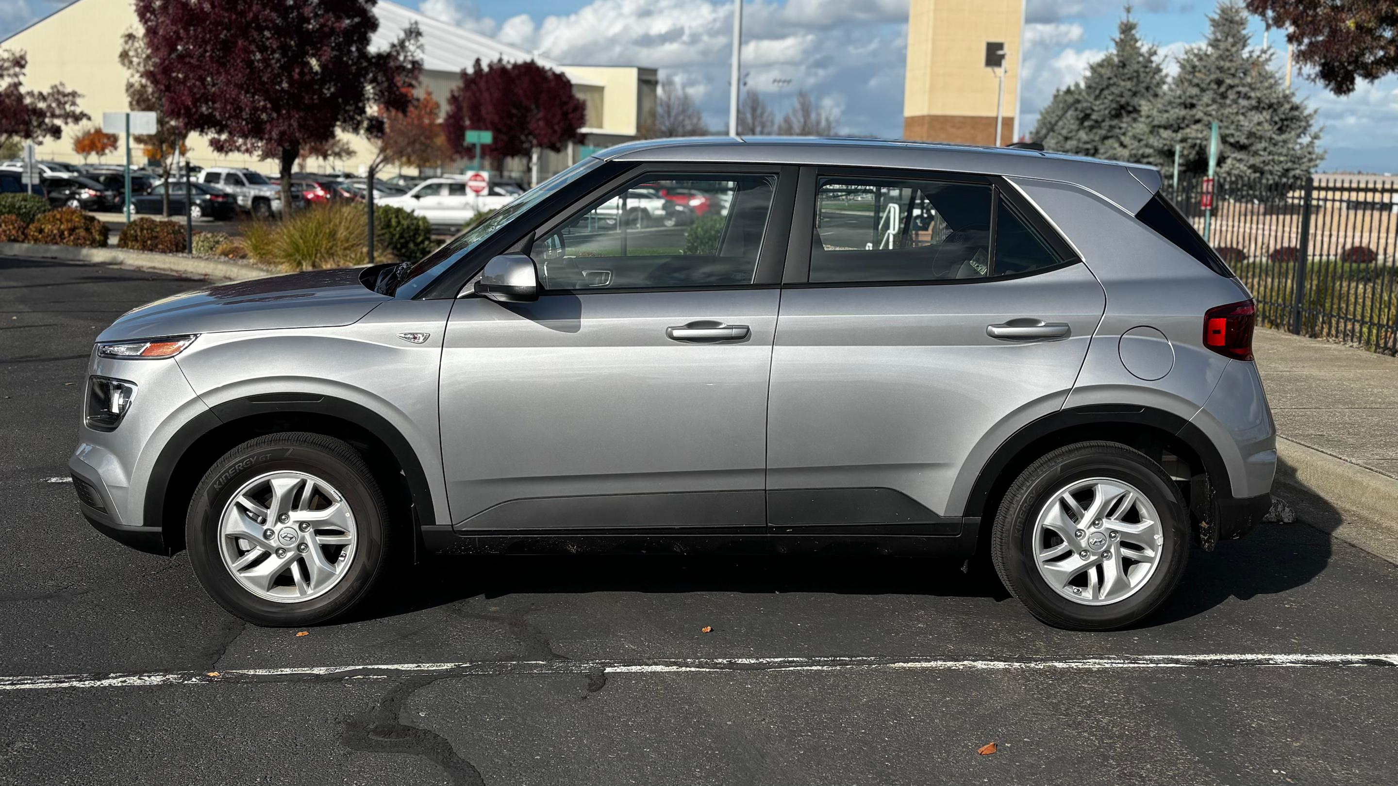 Hyundai Venue 2025 in Medford, OR