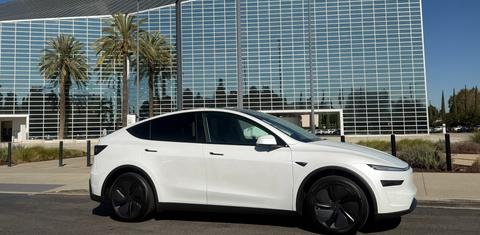 Tesla Model Y 2026