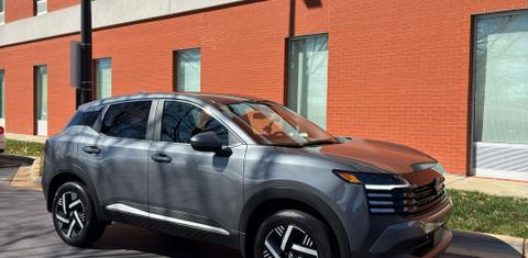 Nissan Kicks 2025