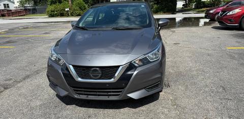 Nissan Versa 2021