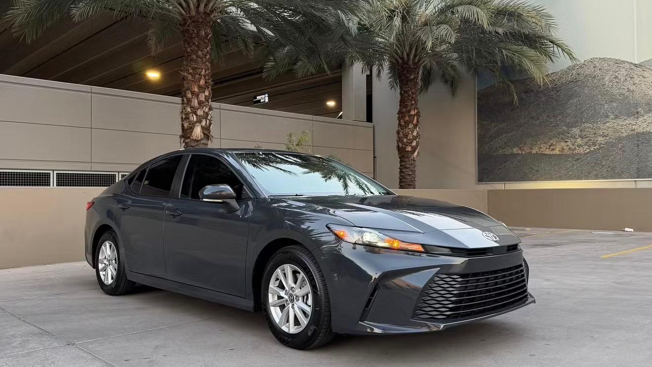 Toyota Camry Hybrid 2026 in Phoenix, AZ
