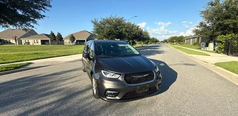 Chrysler Pacifica 2023