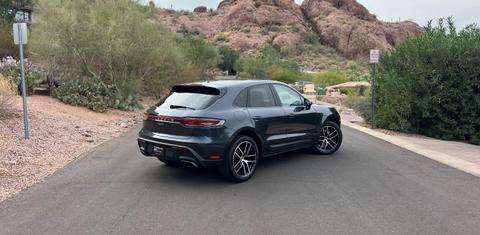 Porsche Macan 2022