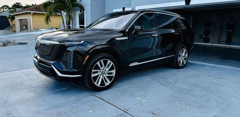 Cadillac VISTIQ 2026