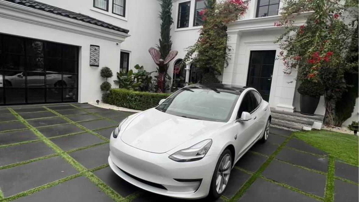 Tesla Model 3 2020 in 