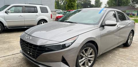Hyundai Elantra 2023