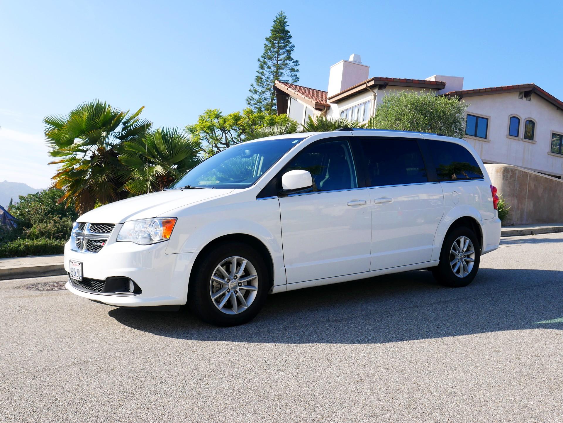Dodge Grand Caravan 2018 in Los Angeles, CA