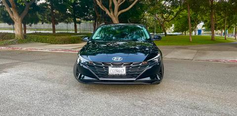 Hyundai Elantra 2023