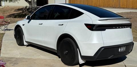 Tesla Model Y 2026