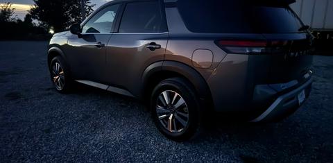 Nissan Pathfinder 2025