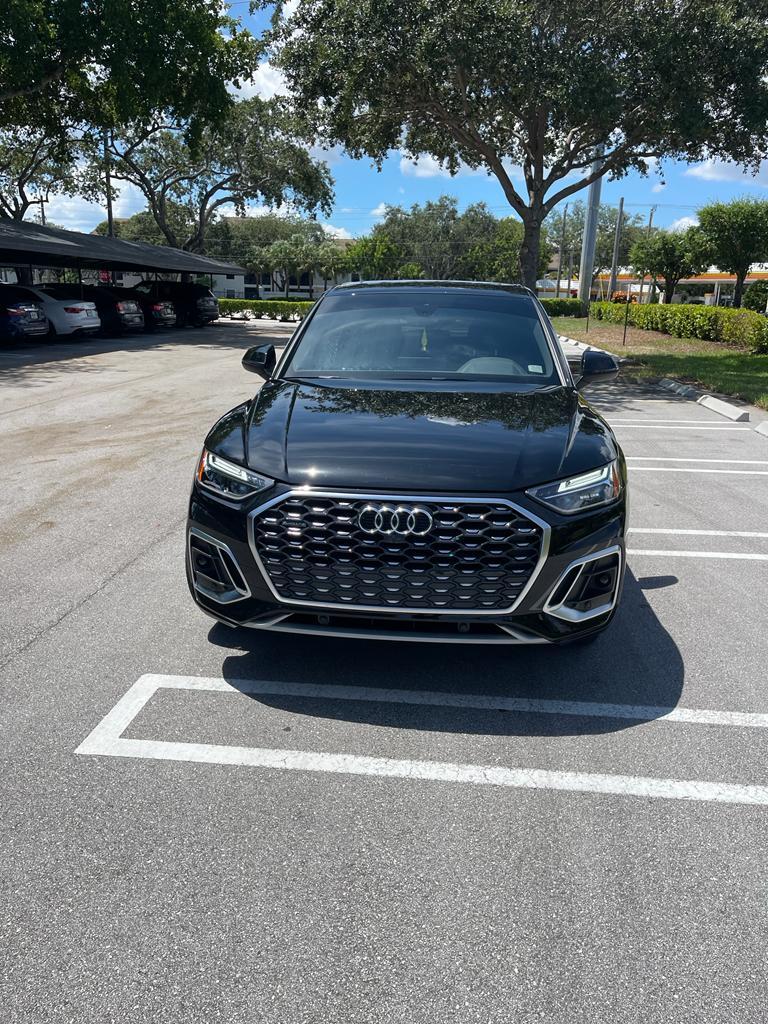 Audi Q5 2021 in Fort Lauderdale, FL