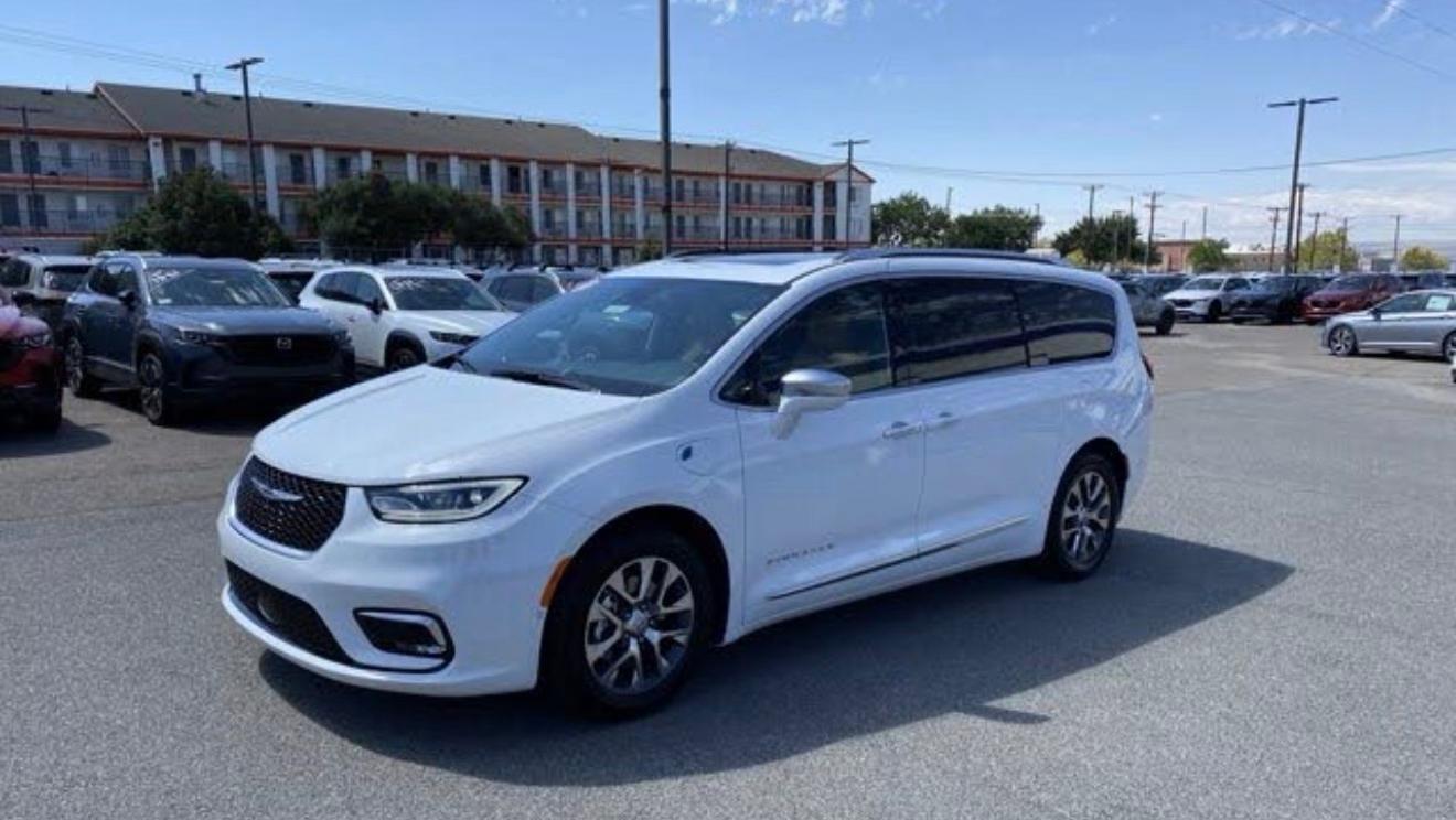 Chrysler Pacifica 2022 in Albuquerque, NM