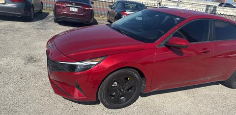 Hyundai Elantra 2021