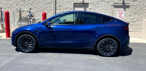 Tesla Model Y 2022