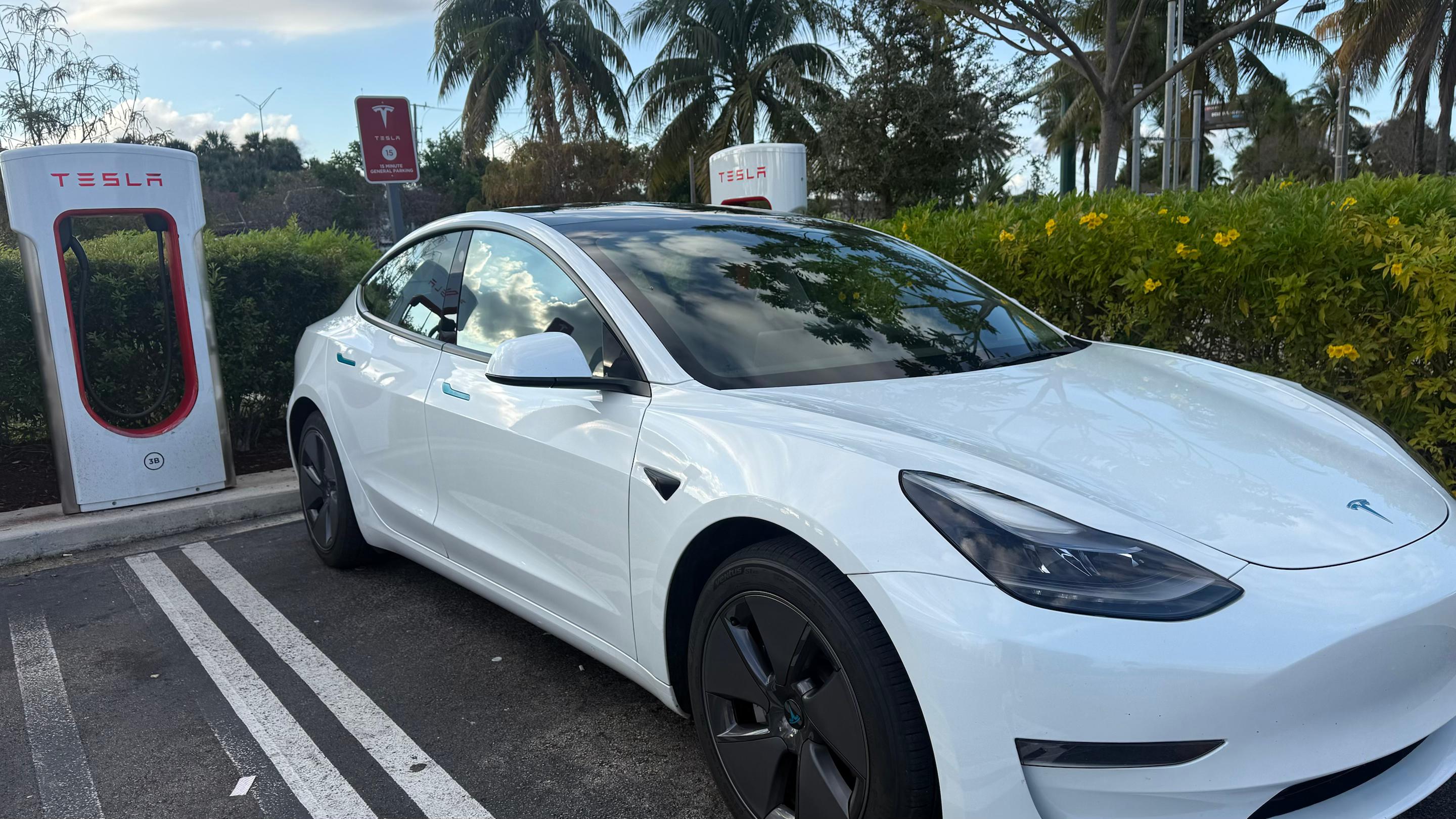 Tesla Model 3 2023 in West Palm Beach, FL