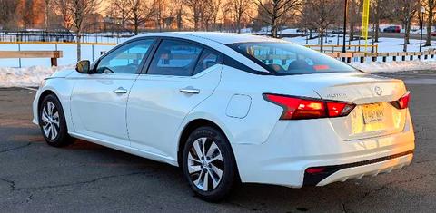 Nissan Altima 2022