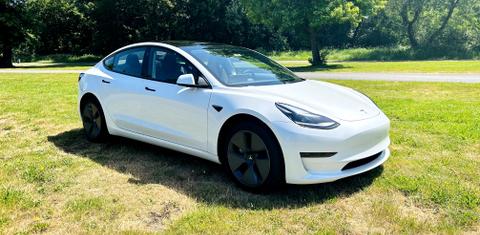Tesla Model 3 2023