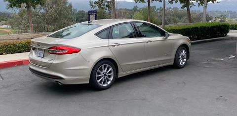 Ford Fusion Hybrid 2017