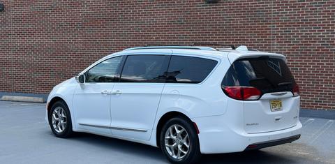 Chrysler Pacifica 2018