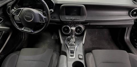 Chevrolet Camaro 2021