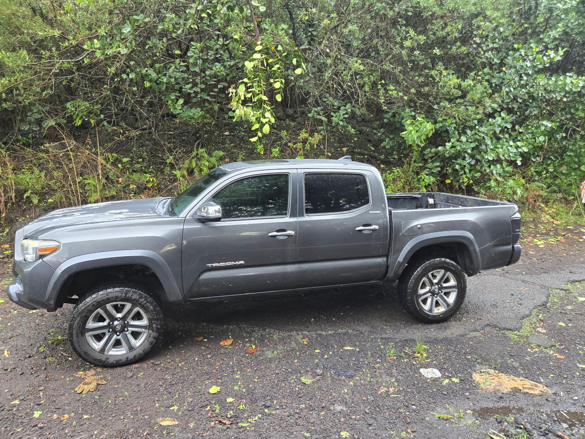 Toyota Tacoma 2017 in Kailua-kona, HI
