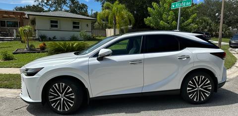 Lexus RX 2023