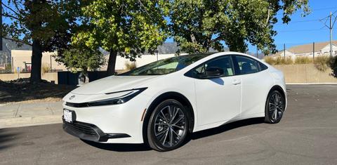 Toyota Prius 2024