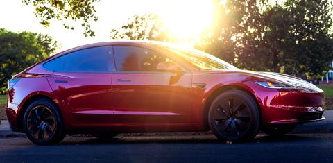 Tesla Model 3 2025