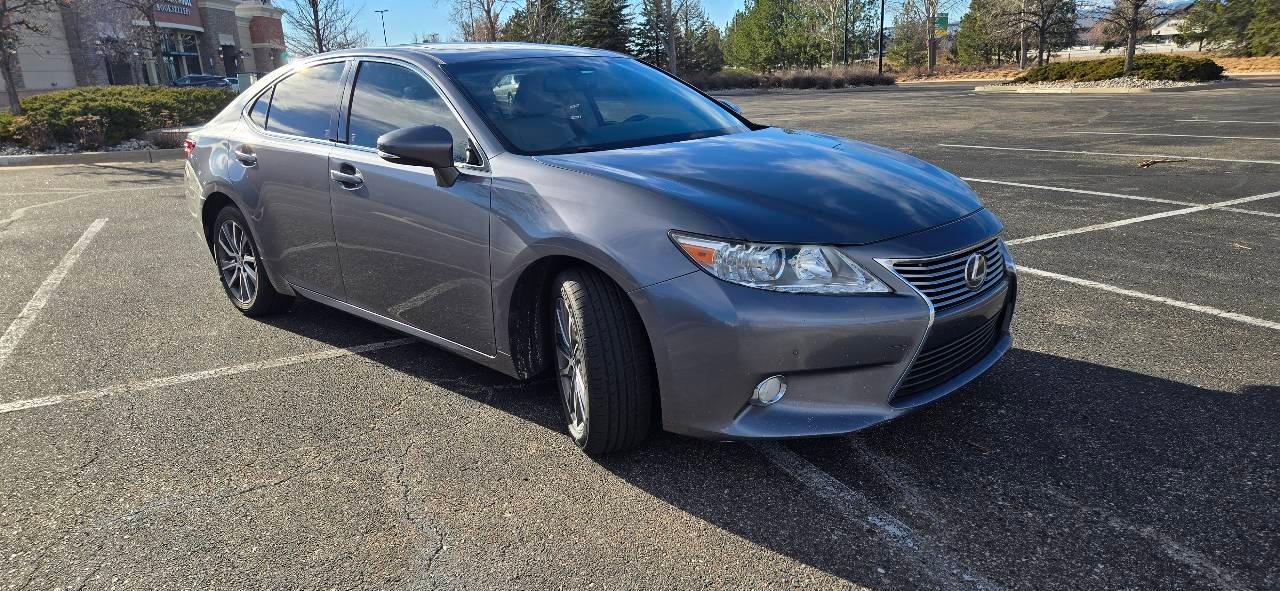 Lexus ES 2015 in Johnstown, CO