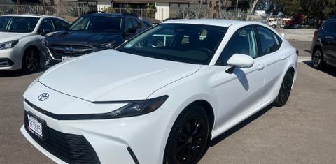 Toyota Camry Hybrid 2025