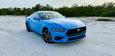 Ford Mustang 2024