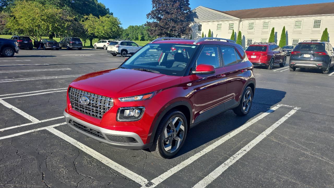Hyundai Venue 2024 in Warren, OH