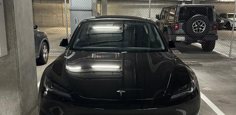 Tesla Model 3 2025