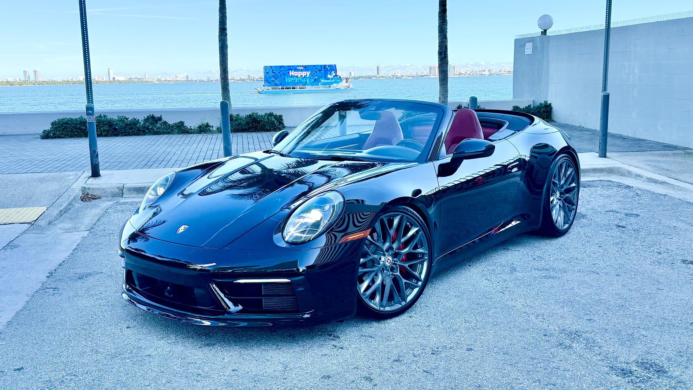 Porsche 911 2020 in Fort Lauderdale, FL