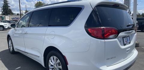 Chrysler Pacifica 2019