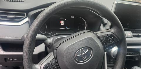 Toyota RAV4 2025