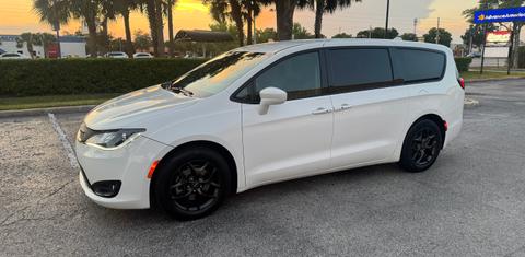 Chrysler Pacifica 2020
