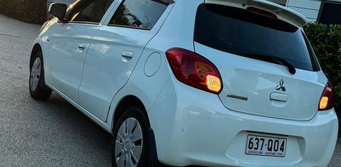 Mitsubishi MIRAGE 2015