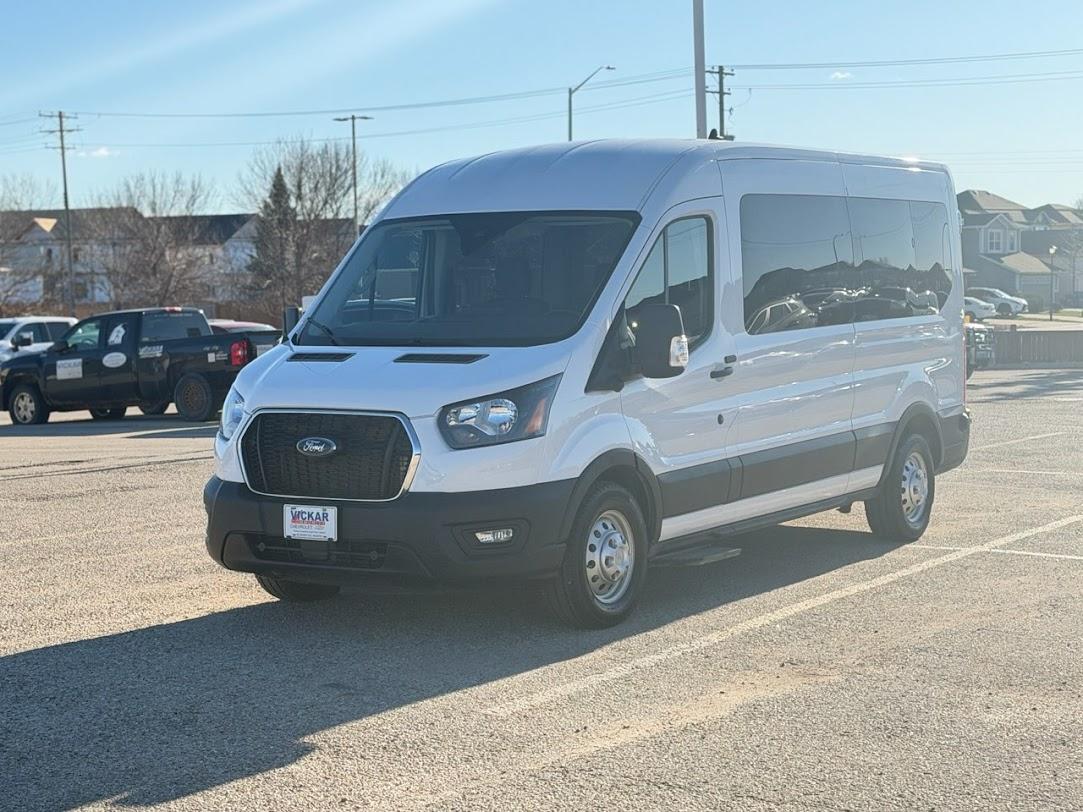 Ford Transit 2024 in Saint-Constant, QC