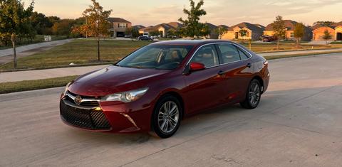 Toyota Camry 2016