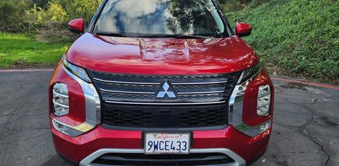 Mitsubishi Outlander 2024