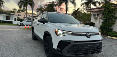 Volkswagen Taos 2025