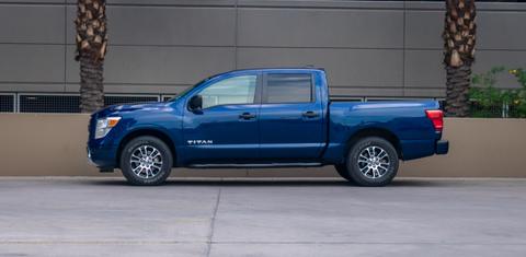 Nissan Titan 2022