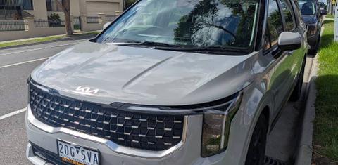 Kia CARNIVAL 2025