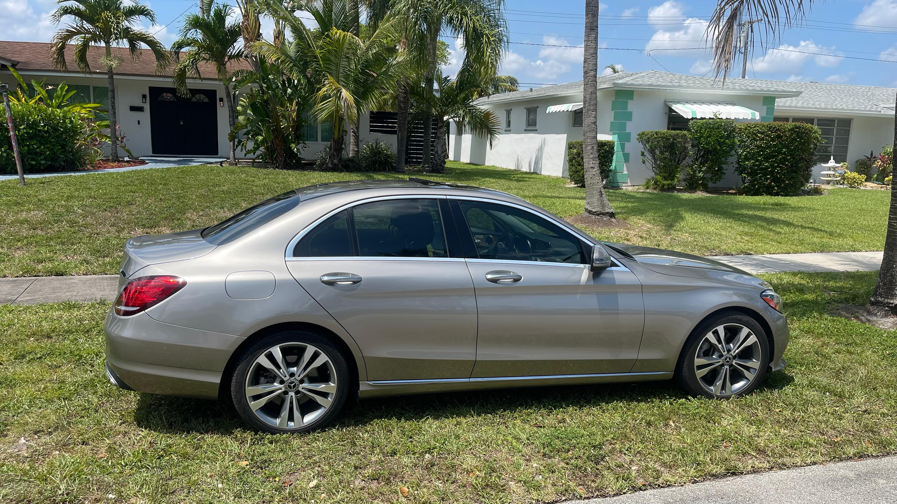Mercedes-Benz C-Class 2019 in 