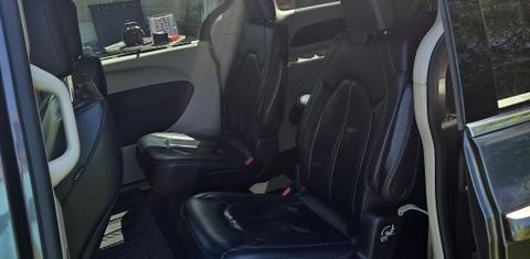 Chrysler Pacifica 2017