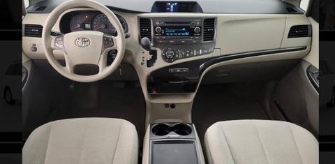 Toyota Sienna 2011