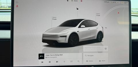 Tesla Model Y 2026