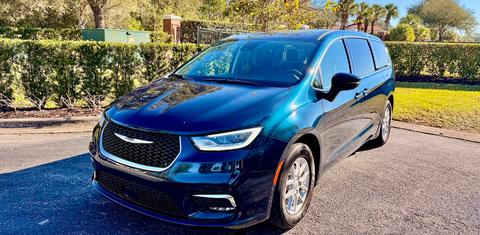 Chrysler Pacifica 2023